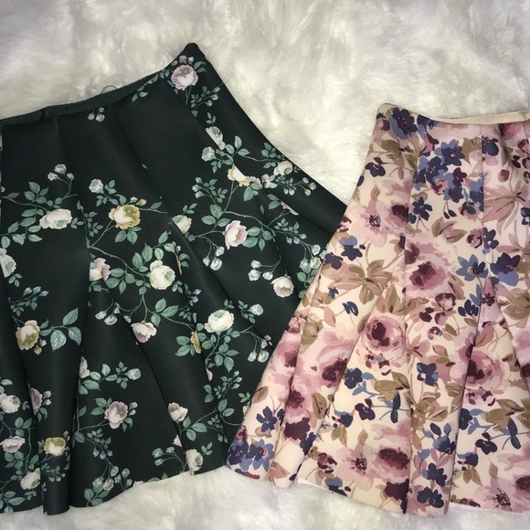 LC Lauren Conrad Runway Floral Skirt in Dark Green - Picture 6 of 6